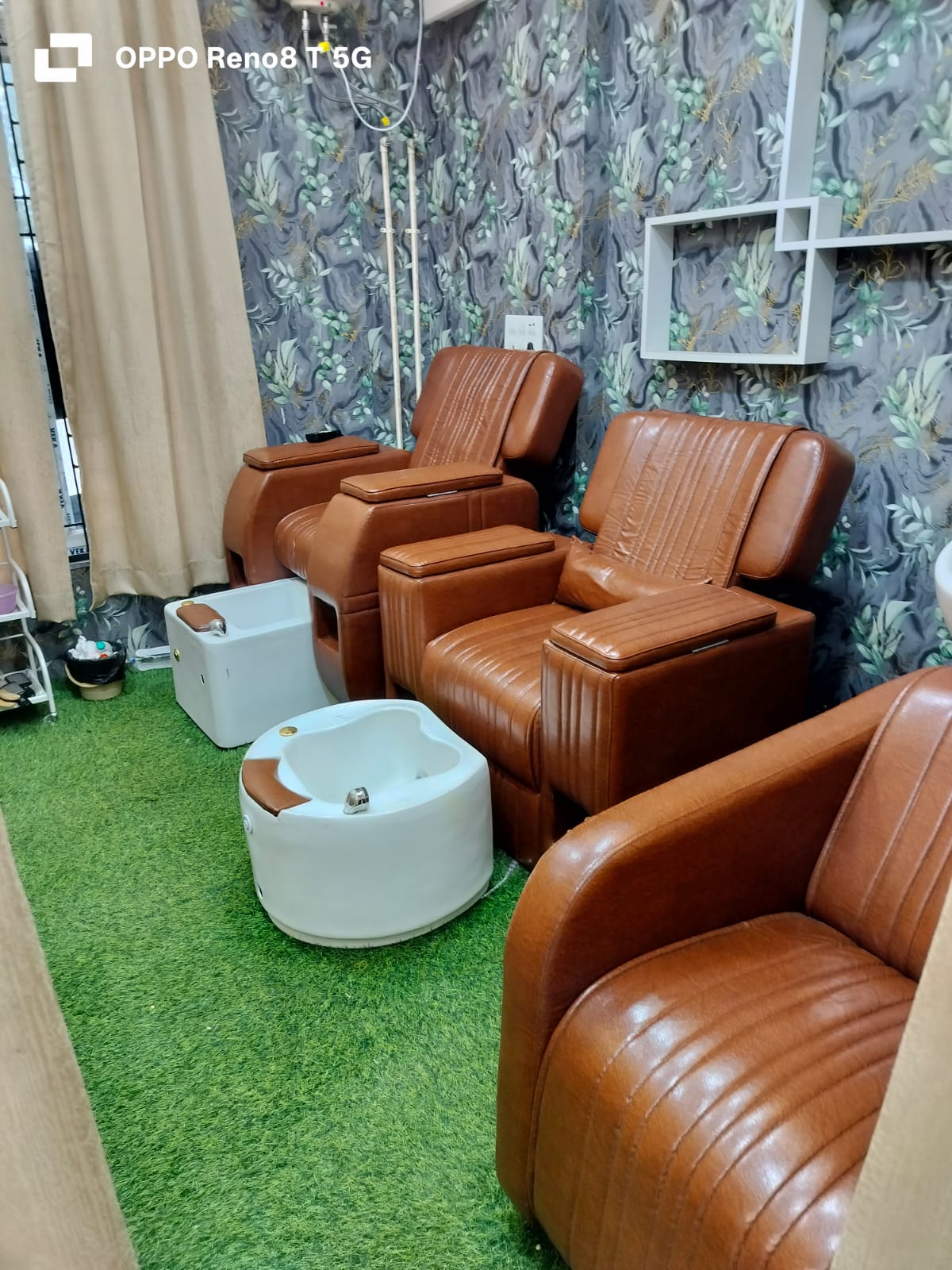 MU Unisex Salon gallery